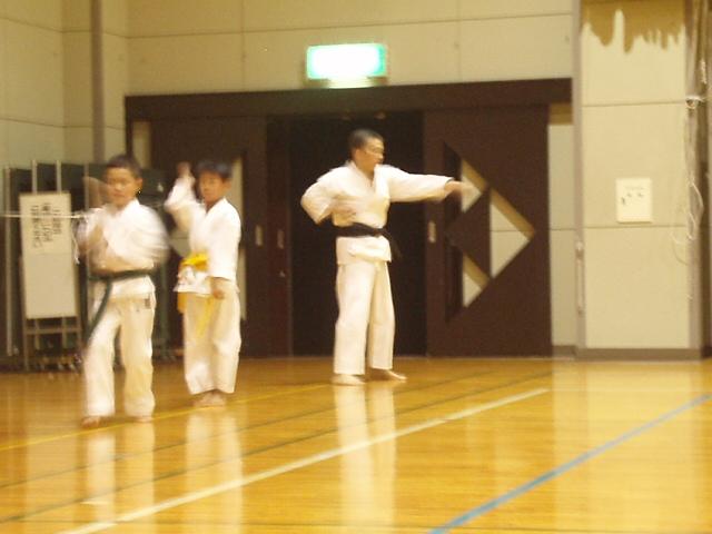 071003-keyaki-karate-017.jpg