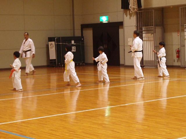 071102-keyaki-karate-010.jpg
